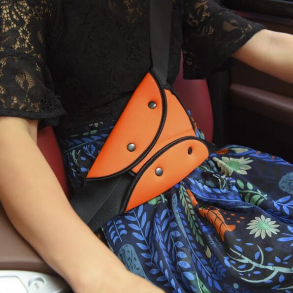 Children-Car-Seat-Safety-Belt-Adjustable-Triangle-Safety-Seat-Belt-Pad-Retainer-Child-Protection-Car-Accessories-1